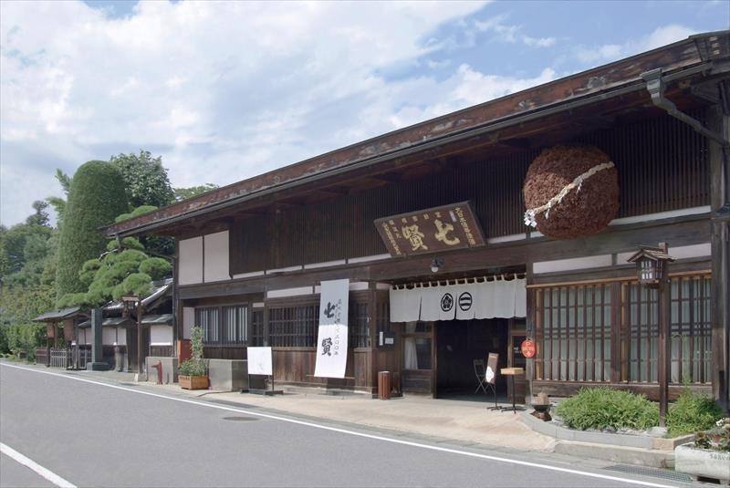entrance_R