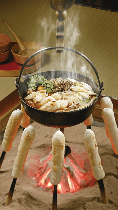 爐端燒的秋田米棒鍋料理