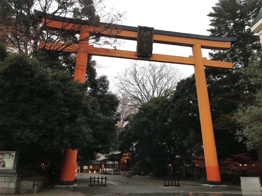 47 torii gate