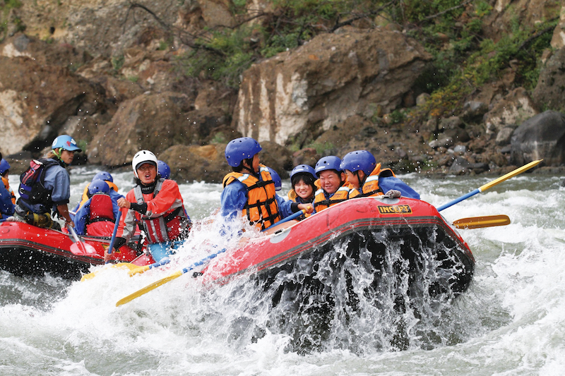 Shinano River rafting