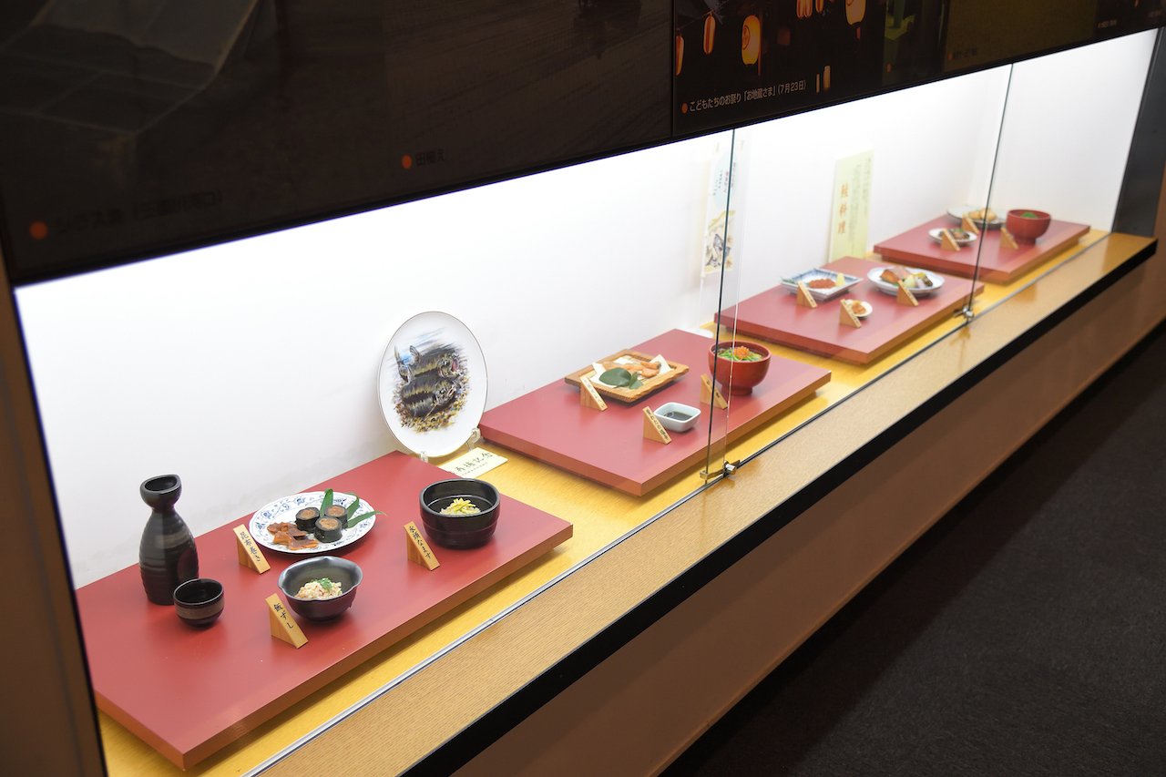 イヨボヤ會館內也展示當地人製作的鮭魚料理模型