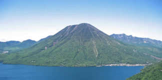 Nikko Japan Sightseeing: Lake Chuzenji