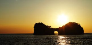 Picturesque Japan: Engetsu Island in Wakayama Prefecture