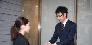 What Is the Real Meaning of the Phrase “Kuki wo Yomu” in Japanese?