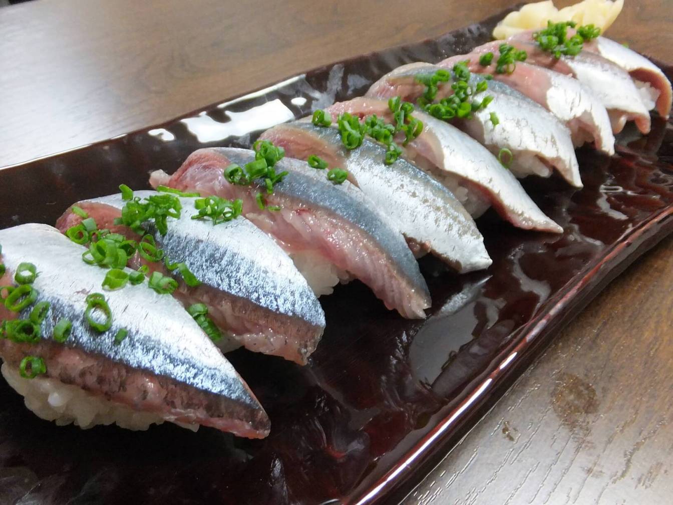 Sanma sushi