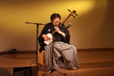 a Tsugaru-Jamisen Performance