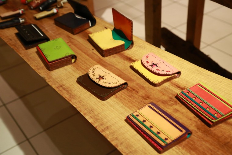 Ojaga is the owner and founder of OJAGA DESIGN, a leather accessory brand that creates handcrafted Japan made products