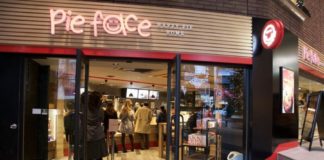 Sit down face to face with your savory pie @ Pie face