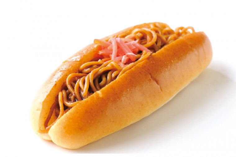 weird Japanese bread yakisoba pan