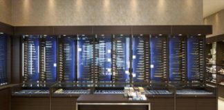 Centuries of Craftsmanship : Kiya