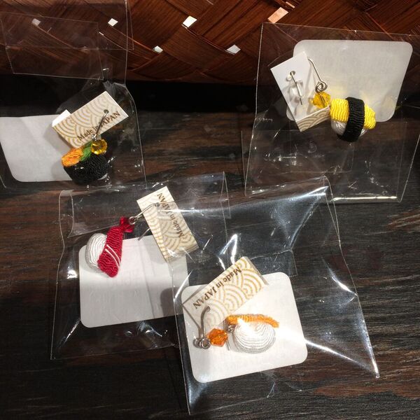 sushi earing1