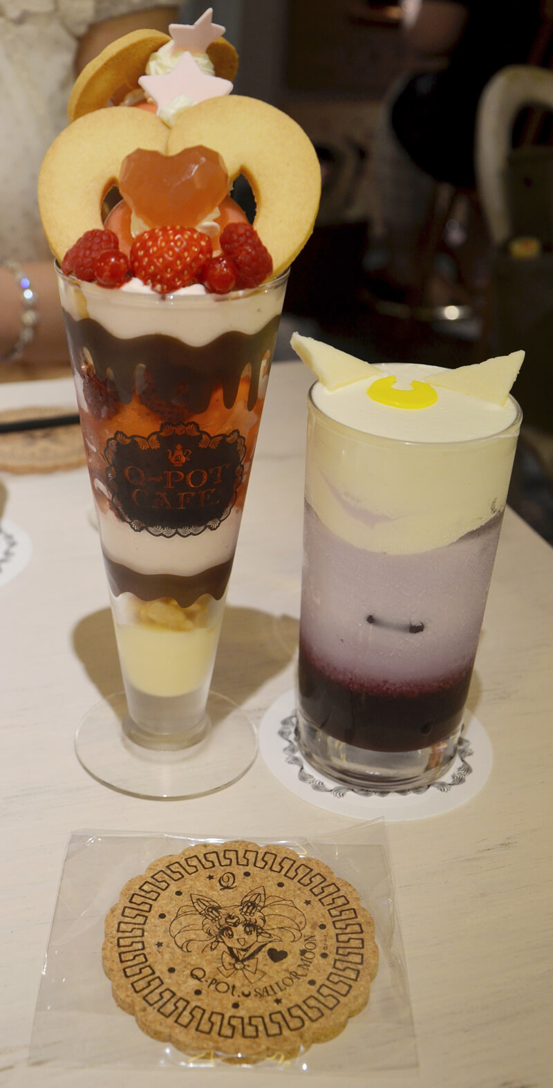 Q-POT Café attracts guests with their new Sailor Moon themed menu -  