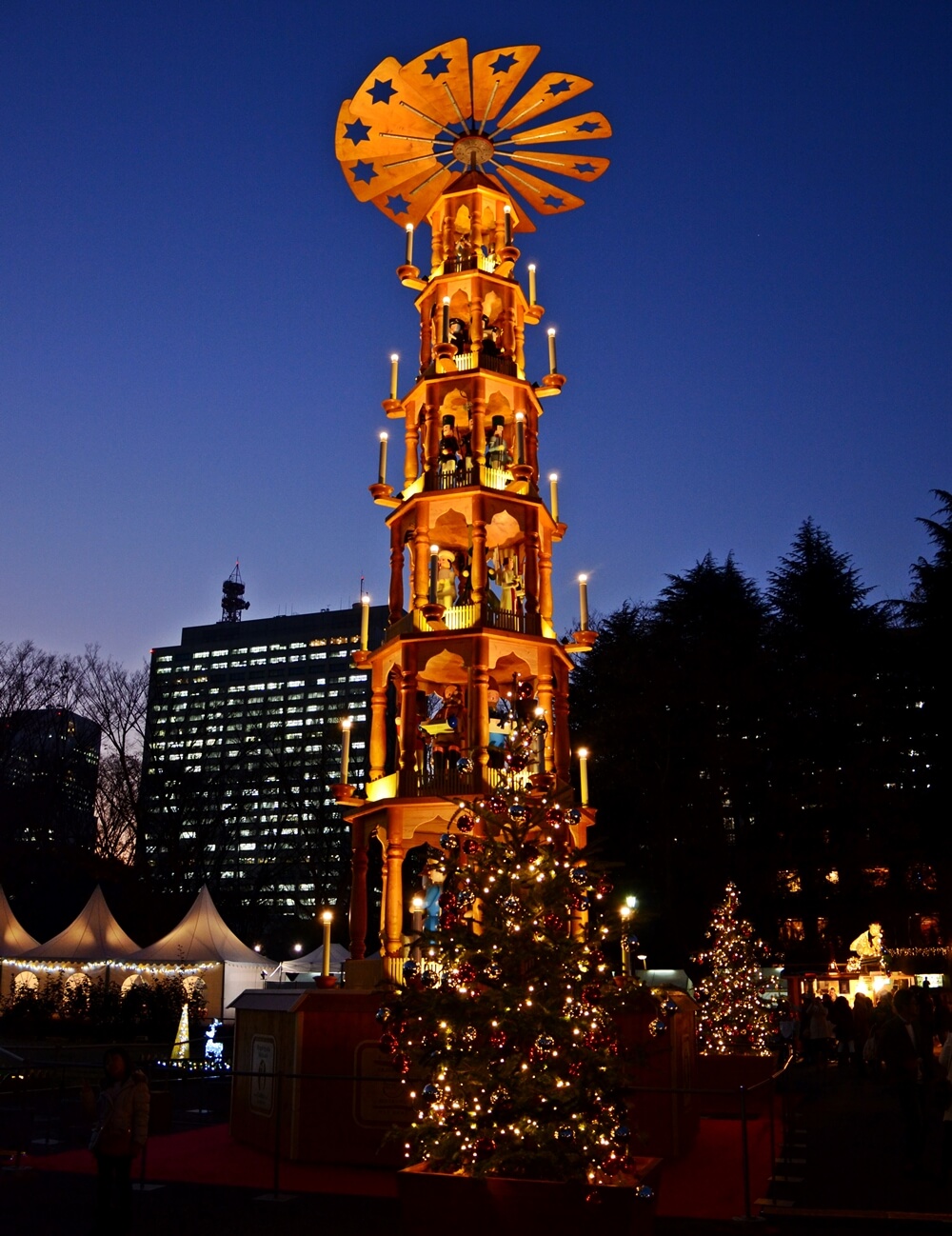 Festive Christmas Markets In and Around Tokyo