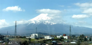 A Relaxing weekend around Lake Kawaguchiko with your family Fuji-Q highland