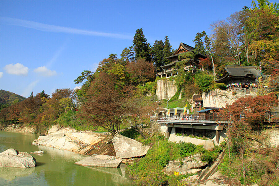 Fukuman Kokuzo Enzoji Temple