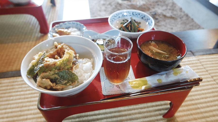 delicious-food-at-minshoku-in-yamagata