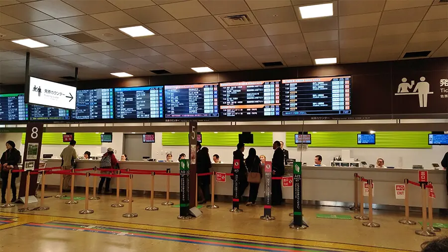 We took a direct bus to Kawaguchiko from the Shinjuku Expressway Bus Terminal