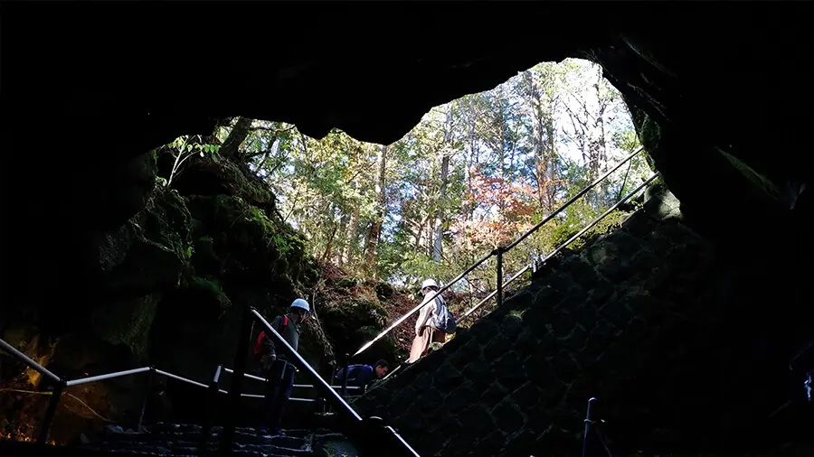 Love-shaped wind cave was carved out by natural forces!
