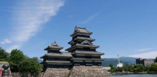 Matsumoto Castle: One of the best preserved castles Matsumoto Castle