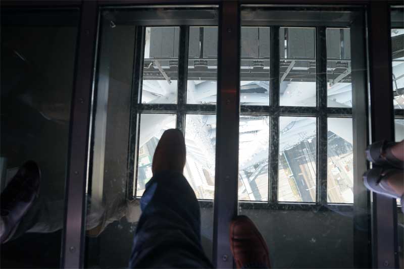 glass floor at Tokyo Skytree