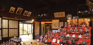 The Hina dolls of Murakami Hina dolls