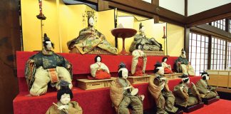 The Hina dolls heirloom of Tsuruoka Tsuruoka hina dolls
