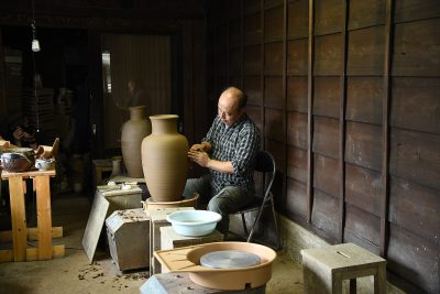 traditional crafts from Kasama clay