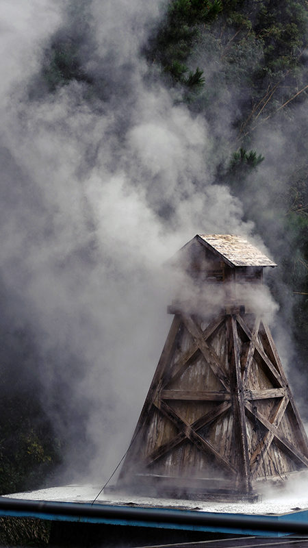 Higashi-Izu: Japan’s forgotten paradise - An old wooden drilling tower : Onsen