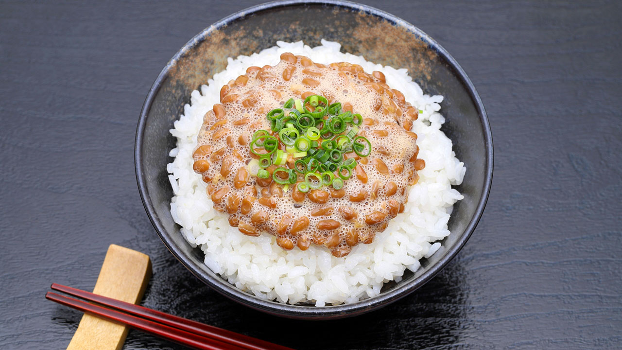 Natto on the rice