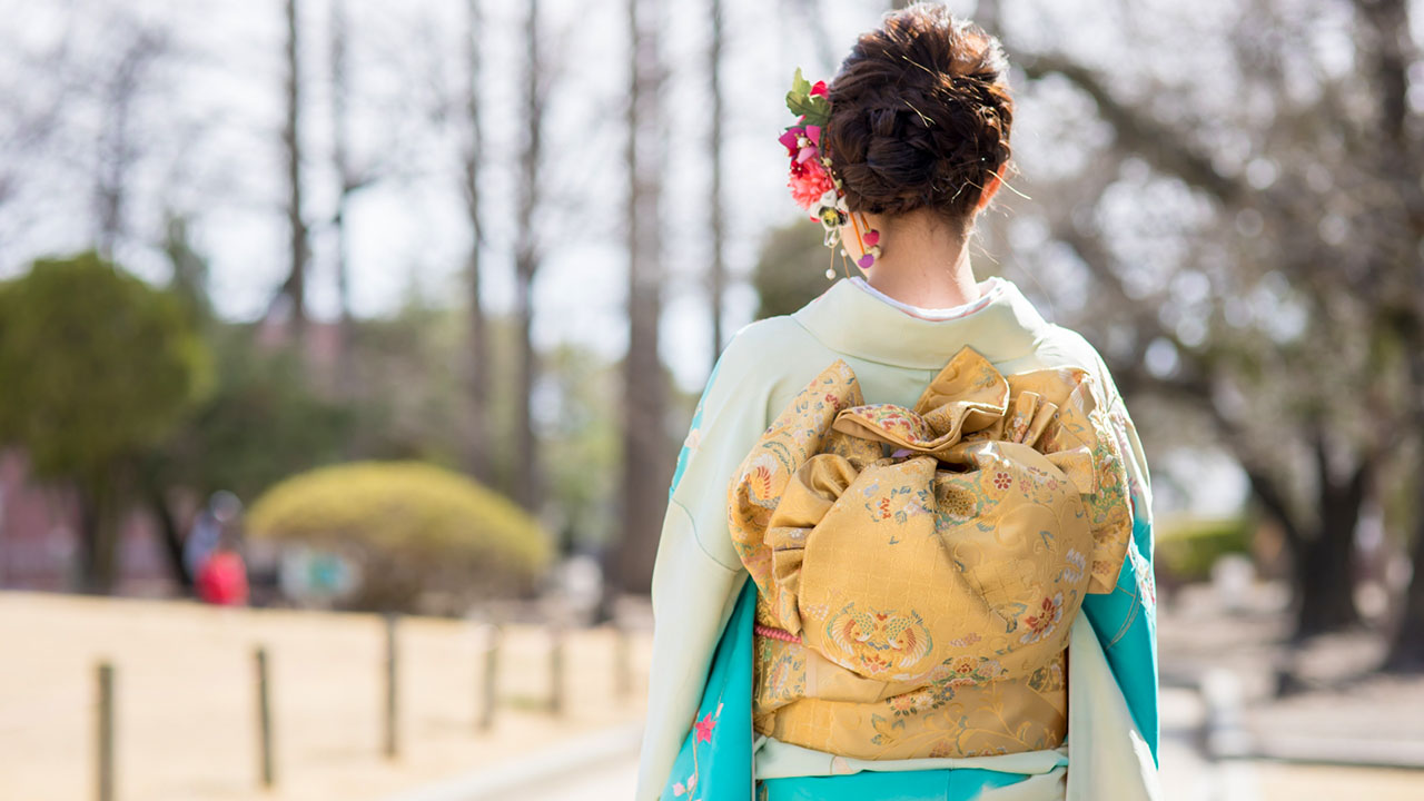 Japanese Spring Fashion Kimono