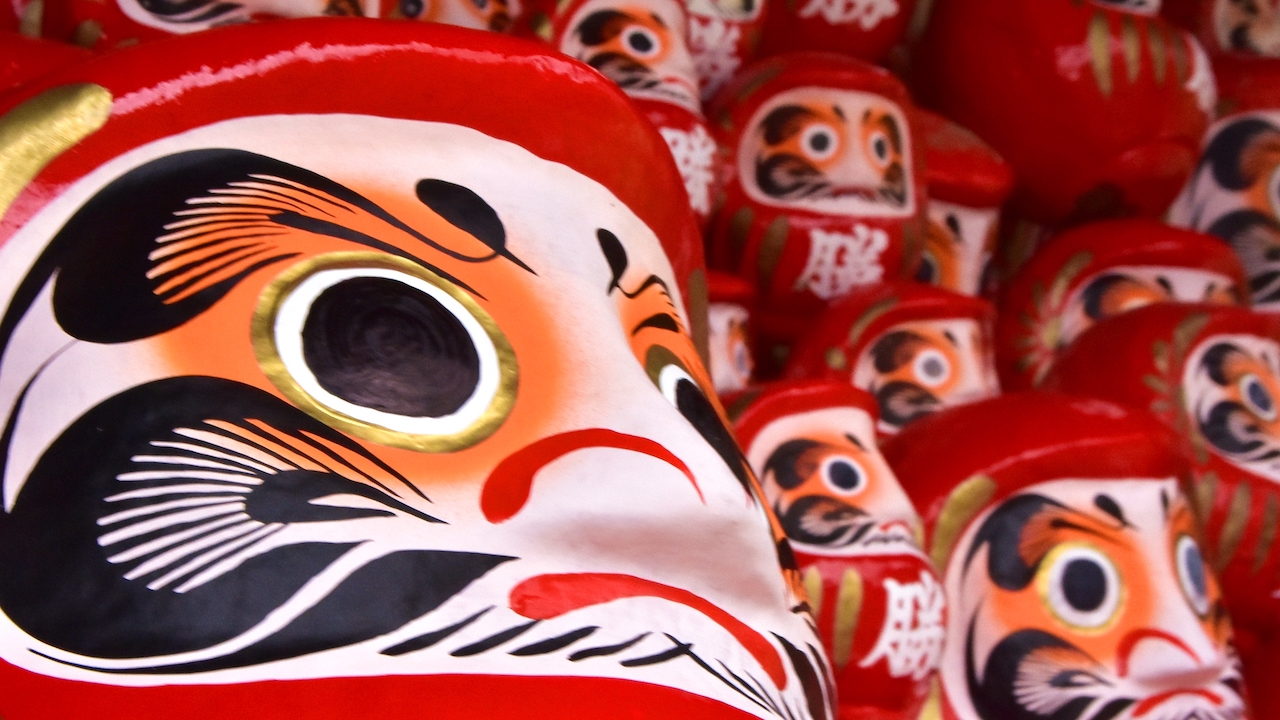 Daruma with two eyes