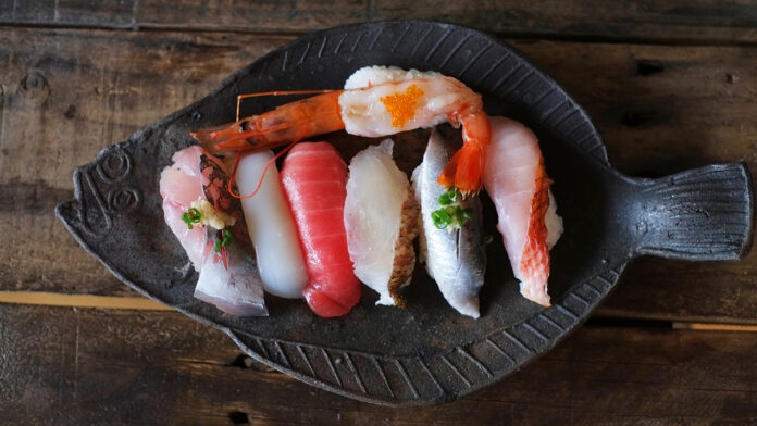 10 Japanese Winter Seafood Catches WAttention Com   Seafood 696x392 